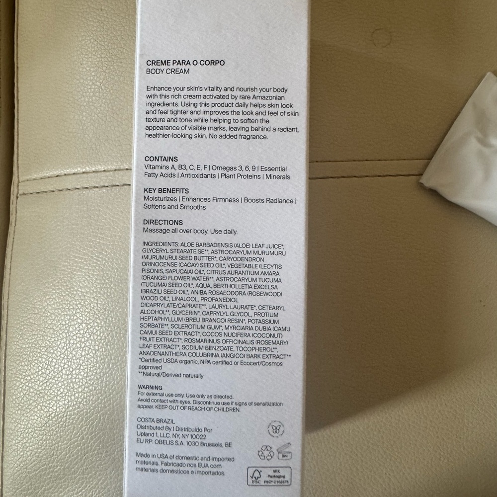 NEW COSTA BRAZIL NEW! Skincare Set with Silver and White Packaging - Picture 14 of 16